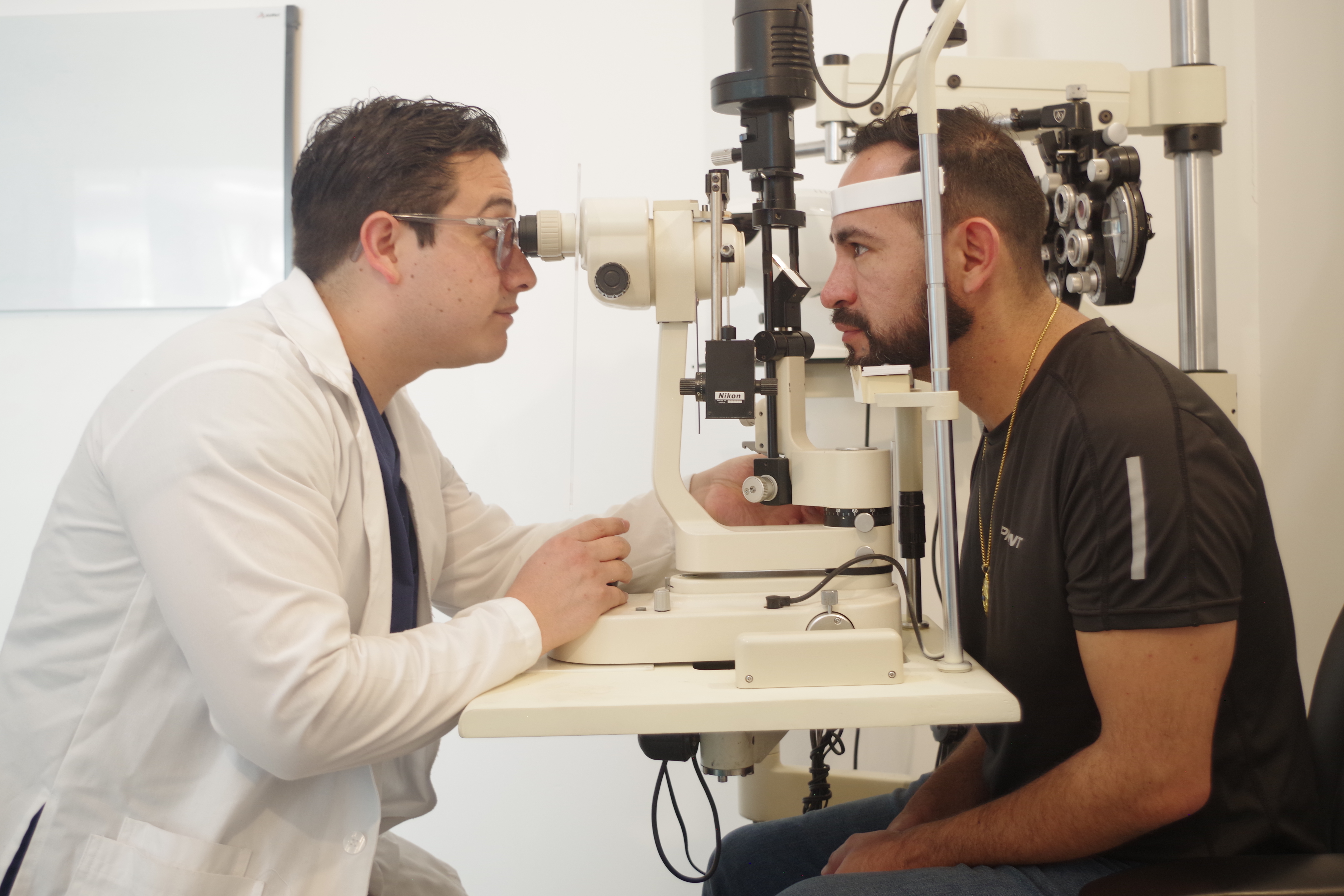 Segunda opinión oftalmológica con el Dr. Hiram Alfonso Nieto Zepeda